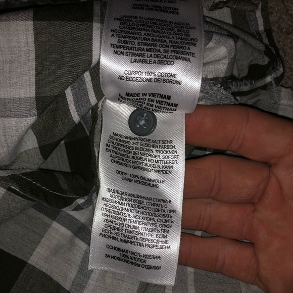 😌Women’s Columbia Button Down Long Sleeve Shirt😌 - Picture 5 of 7